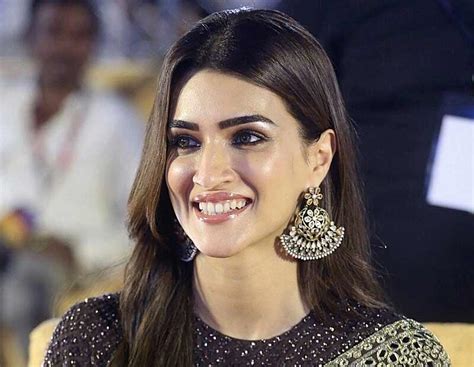 Age Of Kriti Sanon