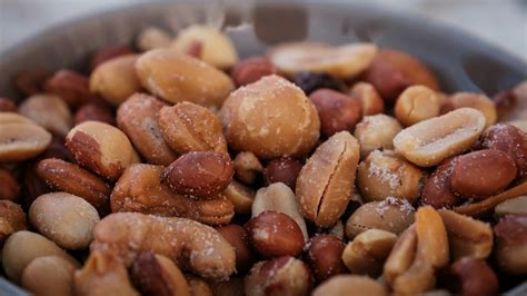 Can You Eat Nuts On Carnivore Diet