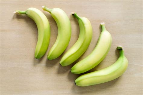 Can You Eat Unripe Bananas