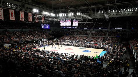 Capacity Of John Cain Arena