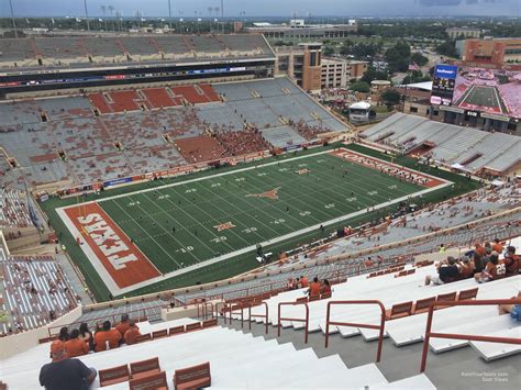 Capacity Of Ut Austin Stadium