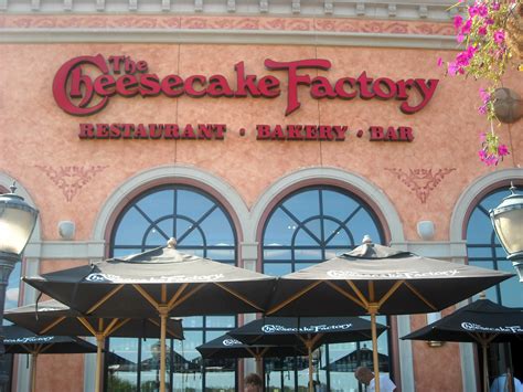 Cheesecake Factory Kenwood