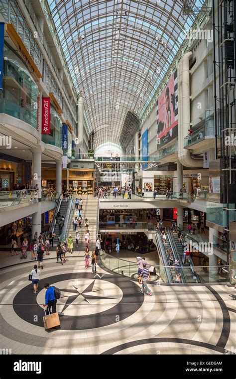 Eaton Center Shoppers