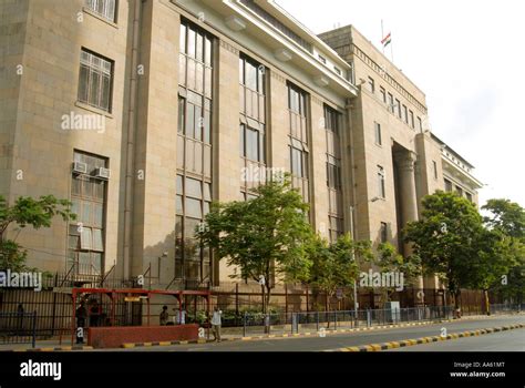 Headquarters Of Rbi Is Located In