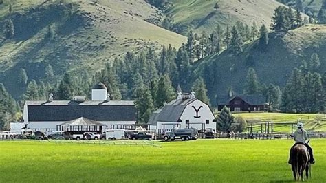 How Big Is Yellowstone Ranch