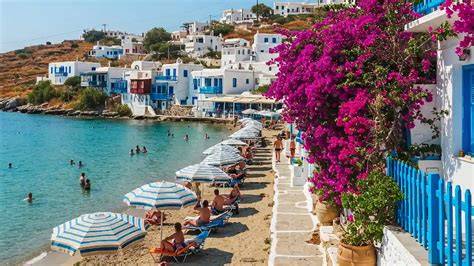 How Hot Is Greece In August