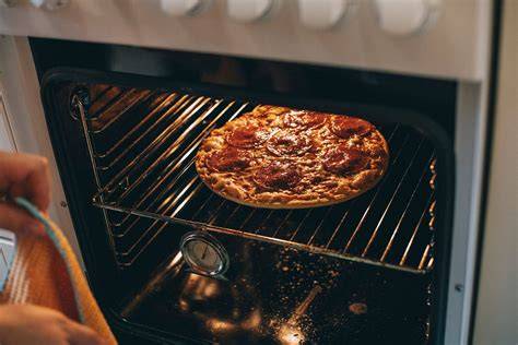 How Long To Cook Pizza In Oven