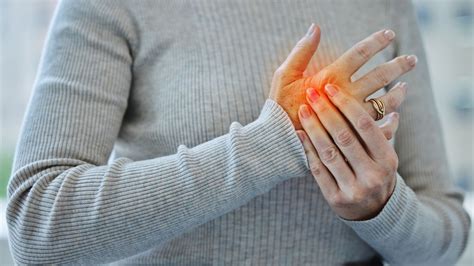 Knuckles Hurt And Ache