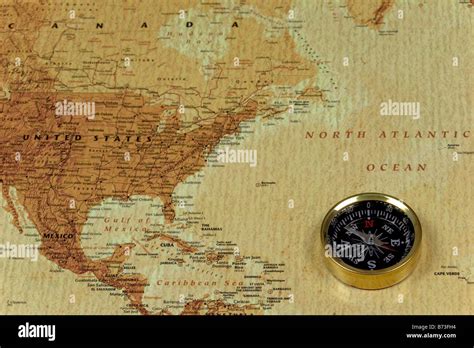 Map Of America With Compass