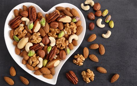 Nuts For Heart Healthy
