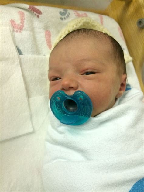 Pacifier To Sleep Newborn