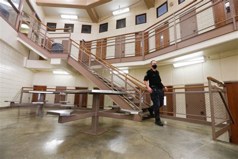 Shawnee Correctional Center