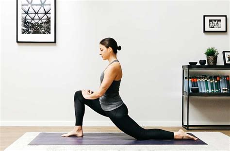 Stretching Hip Flexors