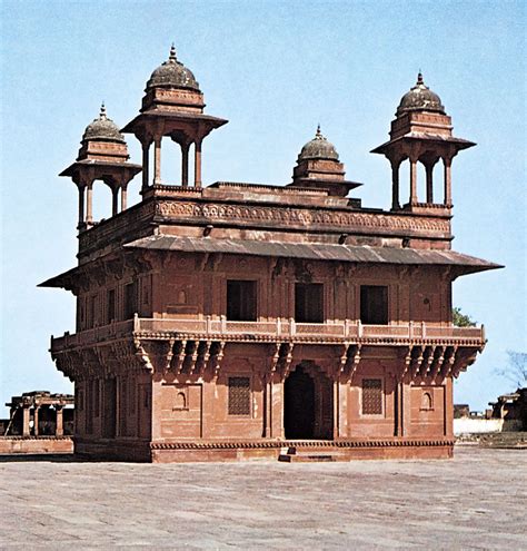 When Was Built Fatehpur Sikri