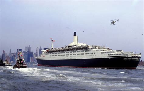When Was Qe2 Built