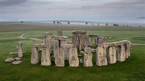 When Was Stonehenge Built Year