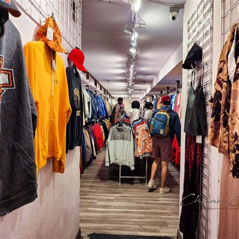 Where To Buy Clothes Near Me