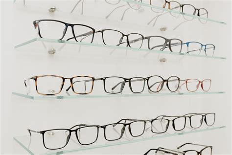 Where To Buy Eyeglasses Locally