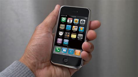 Who Created Iphone
