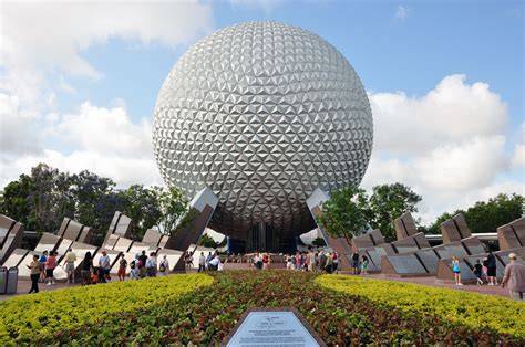 Who Designed Epcot Center