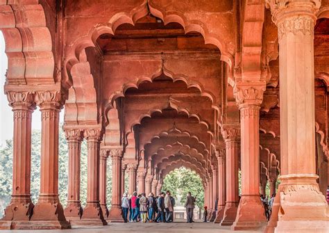 Who Designed Red Fort